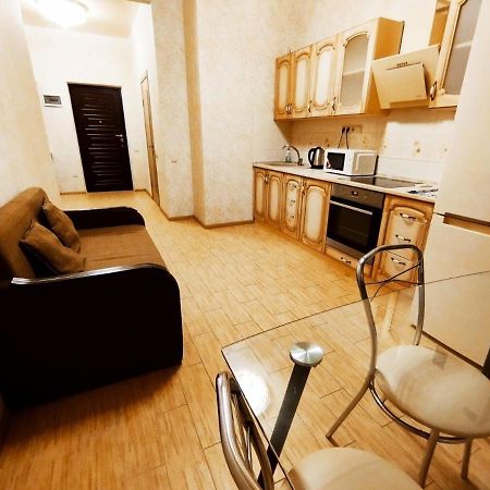 1-Bedroom Apartment Near The Sea Odessa Eksteriør bilde